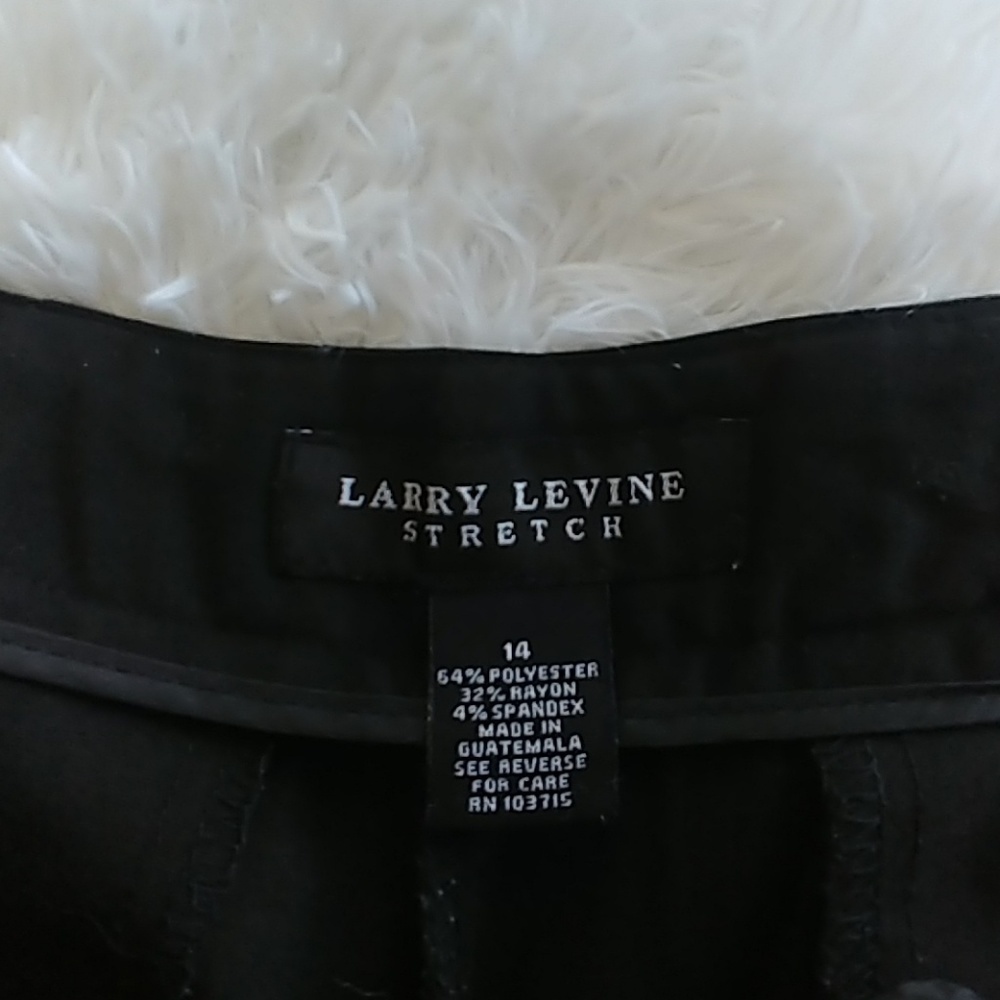 Larry Levine Black Dress Crop Capri Pants - Picture 6 of 7